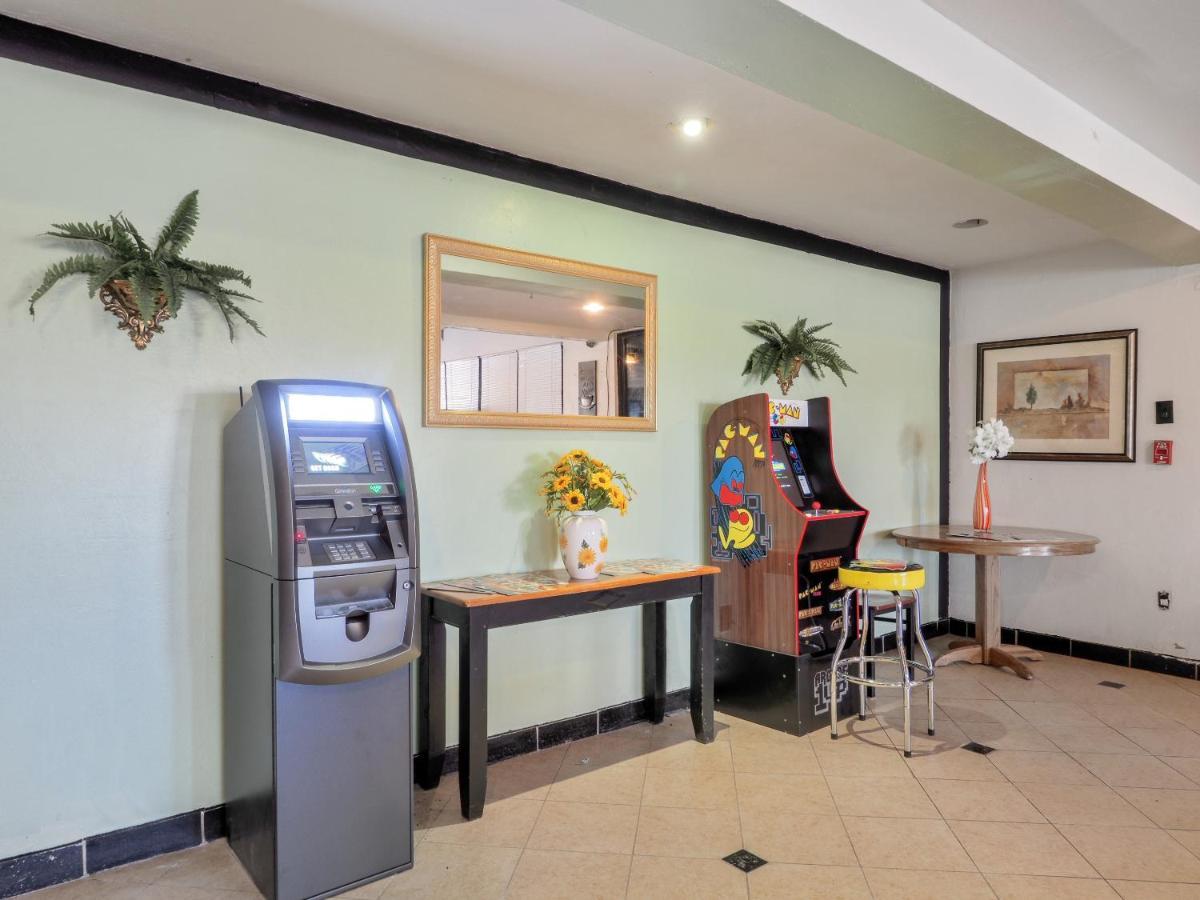 Lonestar Inn & Suites, Erick Ok Hwy 40 By Oyo Exterior photo