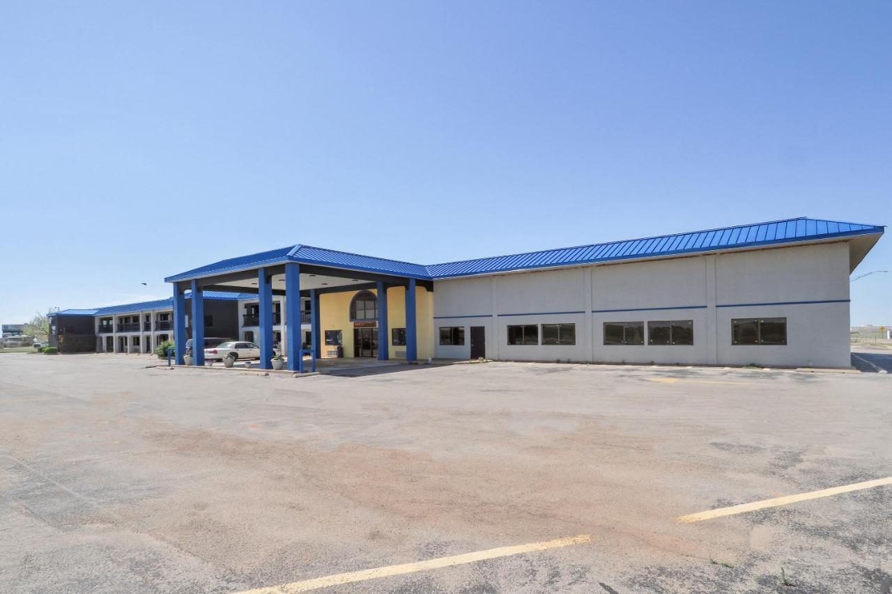 Lonestar Inn & Suites, Erick Ok Hwy 40 By Oyo Exterior photo